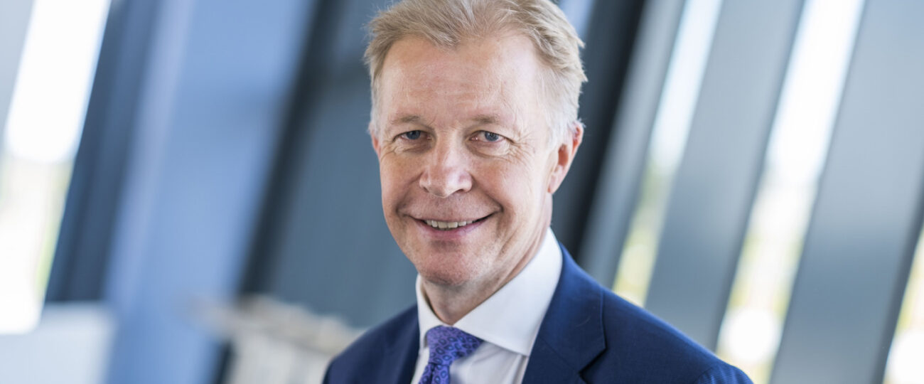 New facilities CEO for Robertson