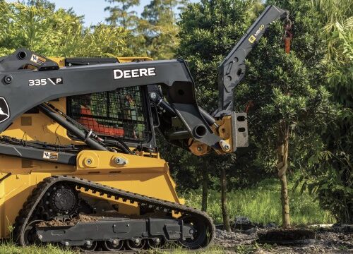 John Deere’s new material boom attachment for CTLs and SSLs lifts up to 6,000 pounds