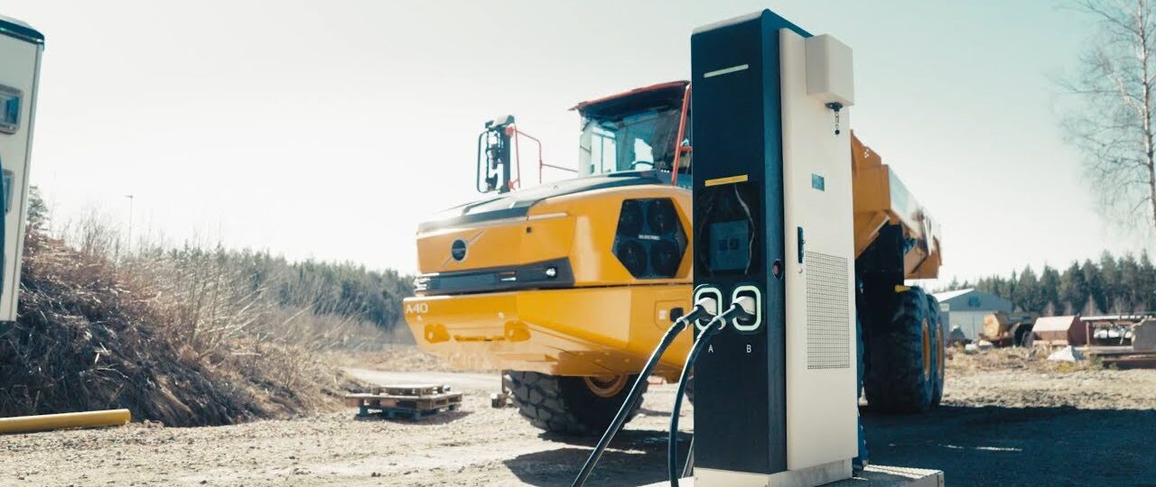 World’s first electric articulated haulers in serial production – Volvo CE.