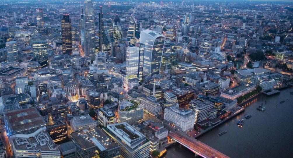 Housing up, overseas investment down, in Q1 2026