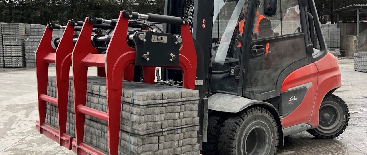 B&B launches block handling attachment