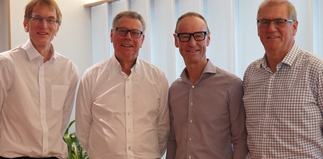 Mott MacDonald to buy Leed