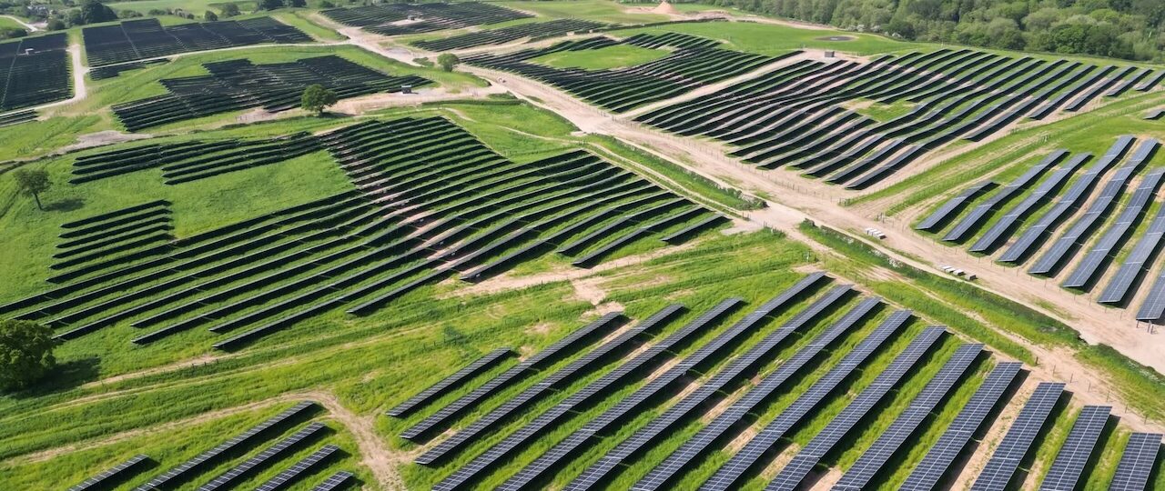 Battery and solar project starts in Cornwall