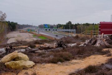 First heathland green bridge opens