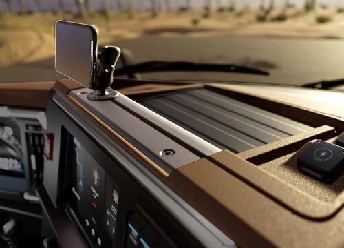 Look inside the all-new Mack Granite cab