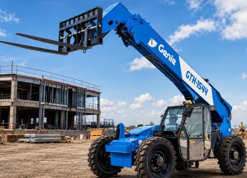 Complete more cycles per shift with Genie’s high-capacity pick-and-carry telehandler
