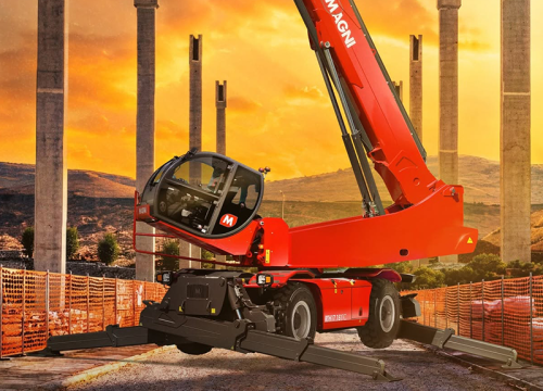 Magni adds new tilting cab model to rotating telehandler lineup