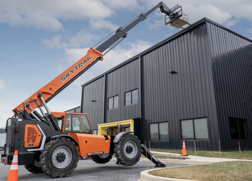 JLG completes telehandler lineup refresh with three redesigned SkyTrak models