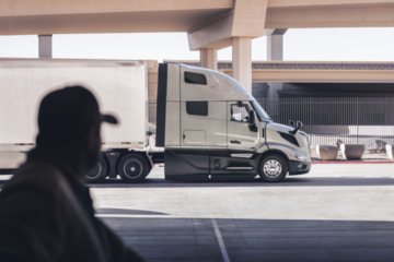 Volvo Trucks’ “lock and leave” software updates now available in North America