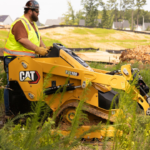 VIDEO: Cat enters the compact utility loader segment