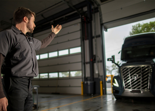 New service plan from Volvo Trucks uses AI and vehicle data to customize maintenance schedules