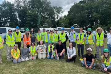 Western Michigan University’s Tom Howe has spent 15 years connecting hydrogeology students with working drillers and real-world field experience.