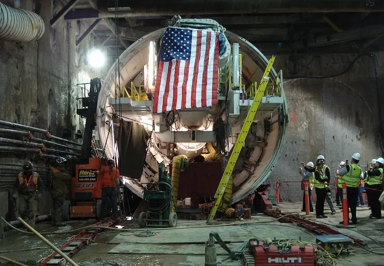 Three bits: Gateway tunnel boring begins, the ‘dirty energy’ states and more
