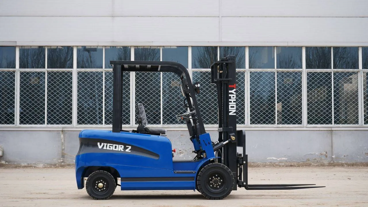 Adjusting forklift chain tension to stop carriage shake